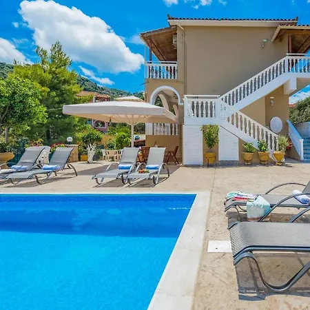 Costas - 450m From Center, By Zantewize 3* Argassi