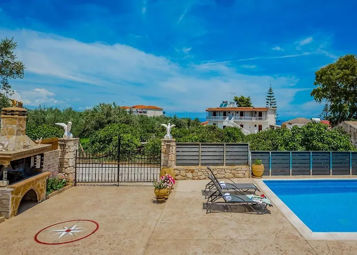 Costas - 450m From Center, By Zantewize 3* Argassi