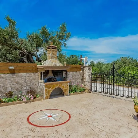 Guest house Costas Argassi